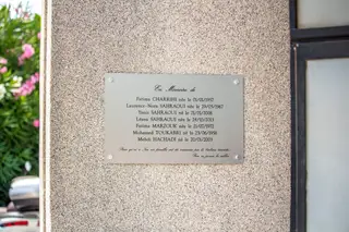 Plaque commémorative des victimes de l'attentat de Nice