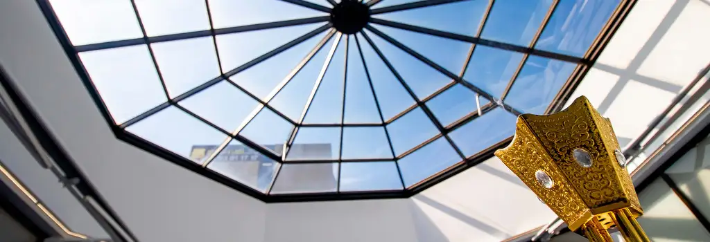 La verrière de l'Institut Nicois Ennour