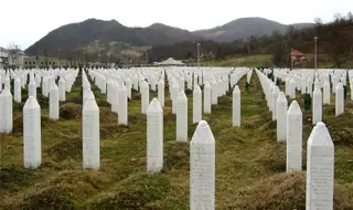 Le mémorial de Srebrenica