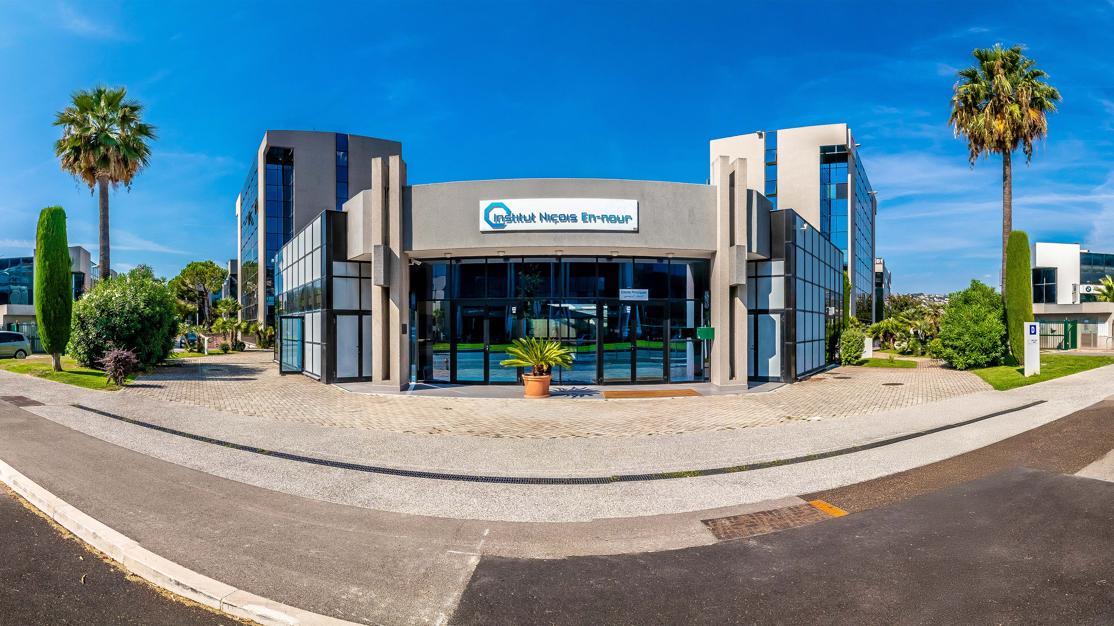 Devanture de l'Institut Nicois Ennour